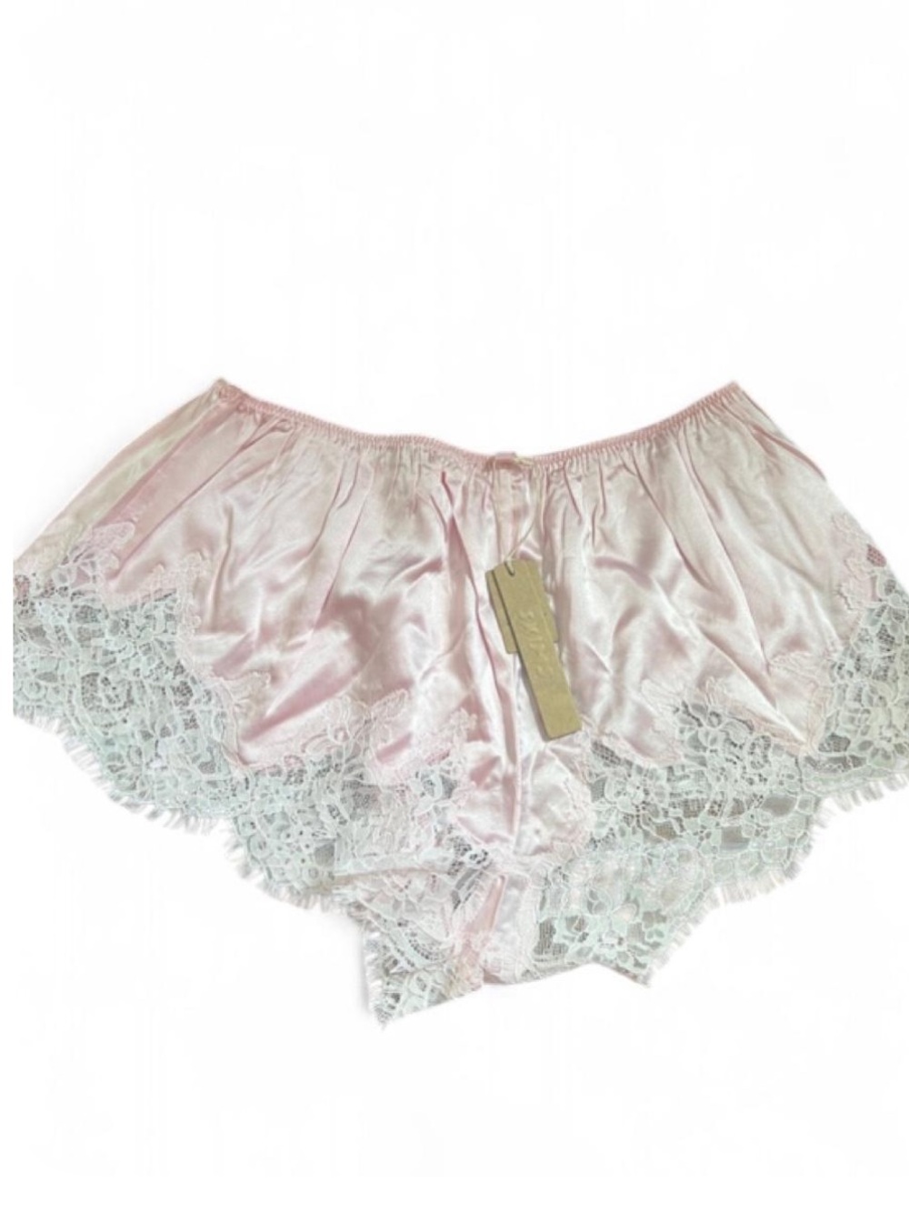 SKIMS Silk Lace Short in Light Pink / Talbot size med